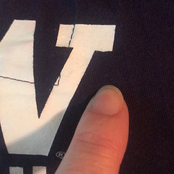 Victoria’s Secret PINK Washington Huskies Graphic Tee Purple Gold Size Medium - Picture 8 of 8